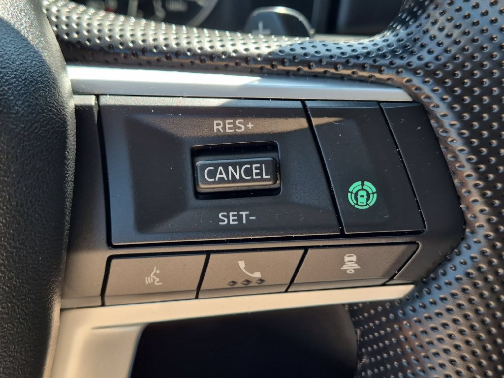 Used 2025 Mitsubishi Outlander SE AWD/4WD image 22