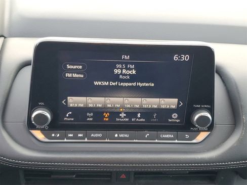 Used 2024 Nissan Rogue S image 16