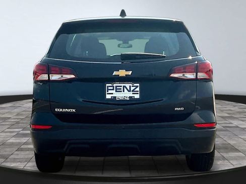 Used 2024 Chevrolet Equinox LS AWD/4WD image 6