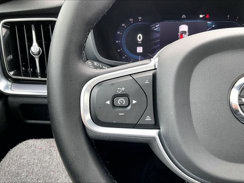 Certified 2023 Volvo S60 B5 Plus w/ Climate Package image 11