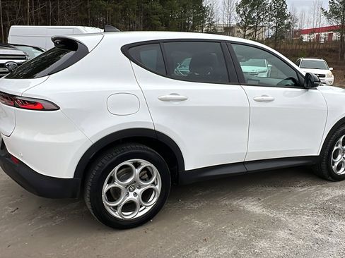 Used 2024 Alfa Romeo Tonale Sprint image 8