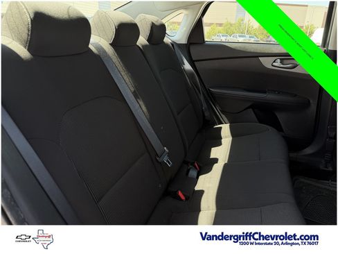 Used 2021 Kia Forte LXS FWD image 25