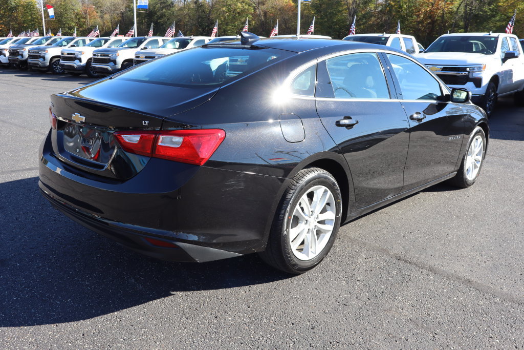 Used 2016 Chevrolet Malibu LT FWD image 31