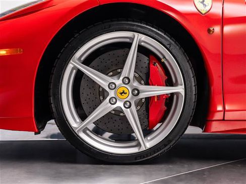 Used 2012 Ferrari 458 Italia Coupe RWD image 13