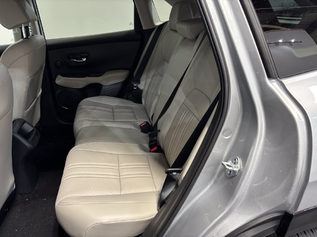 New 2027 Honda HR-V EX-L image 17