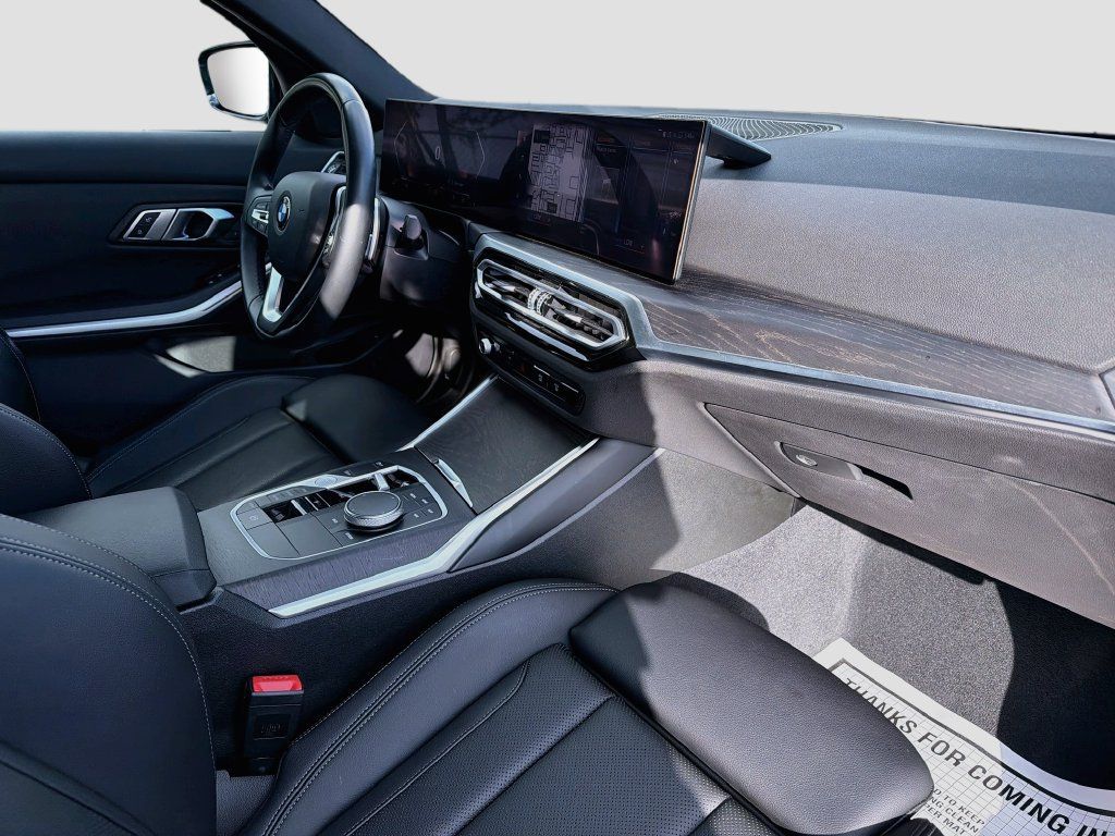 Used 2023 BMW 330i Sedan RWD image 13