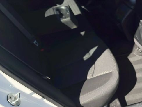 Used 2017 Kia Optima LX FWD image 17