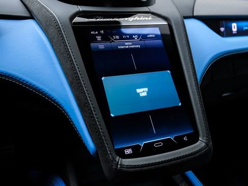 Used 2026 Lamborghini Temerario AWD/4WD image 33