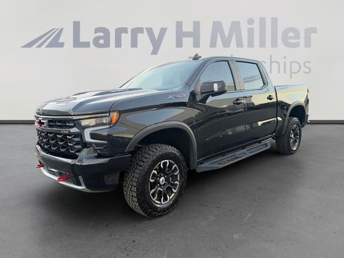 Used 2024 Chevrolet Silverado 1500 ZR2 AWD/4WD image 1