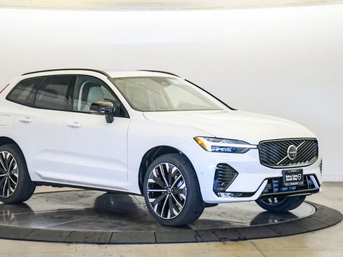 New 2026 Volvo XC60 B5 Ultra w/ Climate Package PRO AWD/4WD image 6