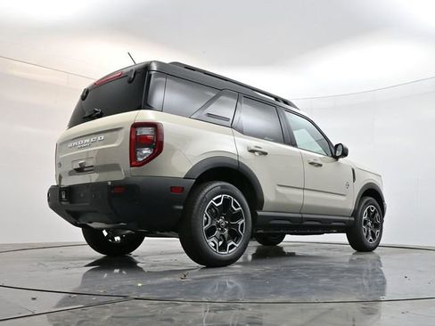 New 2025 Ford Bronco Sport Outer Banks AWD/4WD image 31