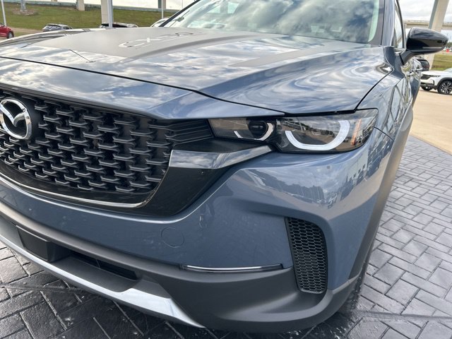 Used 2025 MAZDA CX-50 Meridian Edition w/ Weather Package AWD/4WD image 4