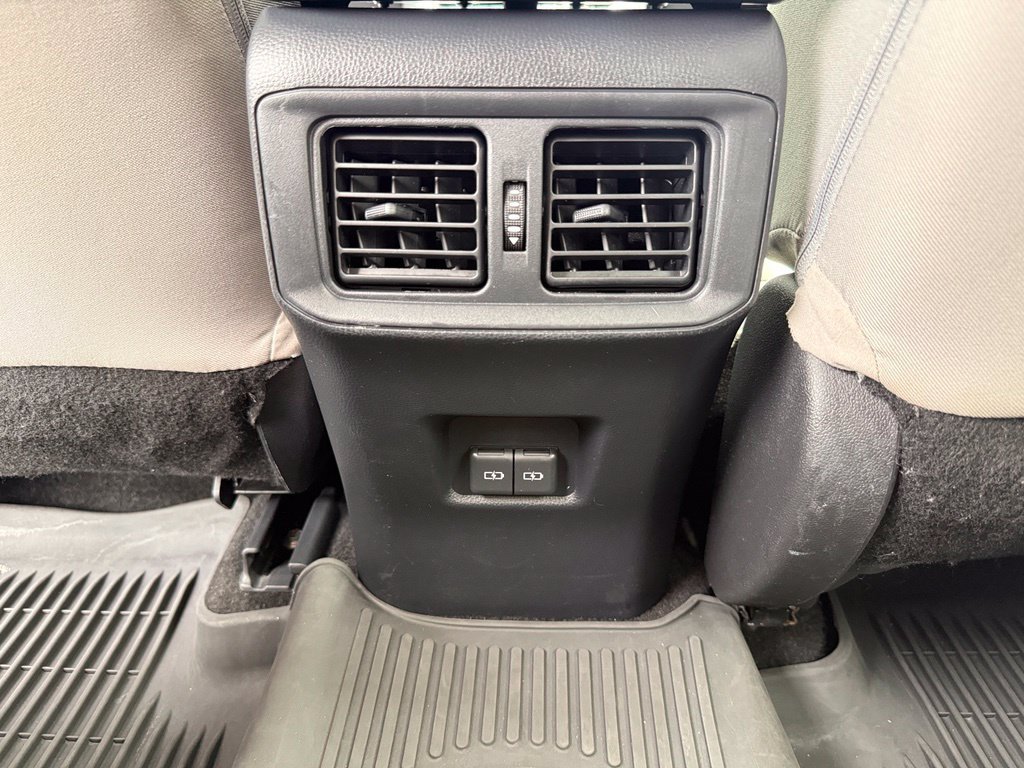 Used 2025 Toyota RAV4 XLE w/ Convenience Package AWD/4WD image 14