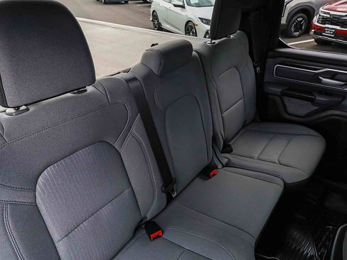 Used 2022 RAM 1500 Big Horn AWD/4WD image 24