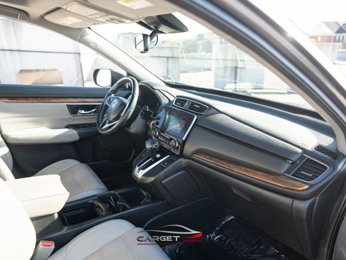 Used 2017 Honda CR-V Touring image 15