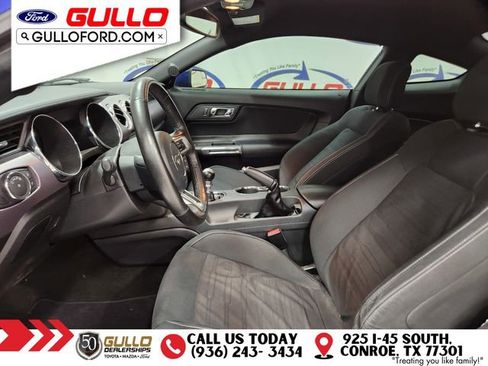 Used 2016 Ford Mustang Coupe image 15