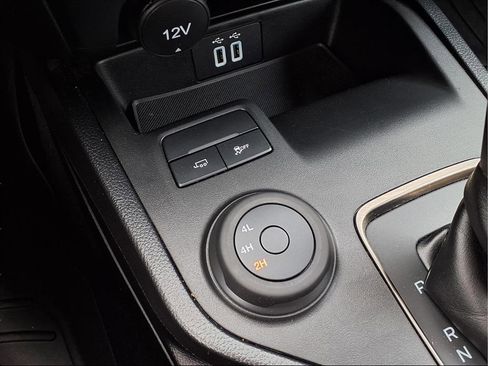 Used 2023 Ford Ranger XLT w/ Equipment Group 302A High image 9