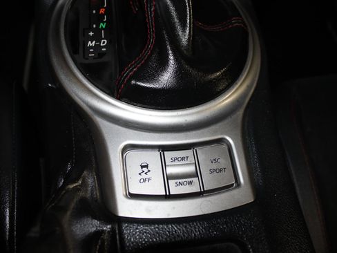Used 2015 Subaru BRZ Limited w/ Popular Package #1B RWD image 15