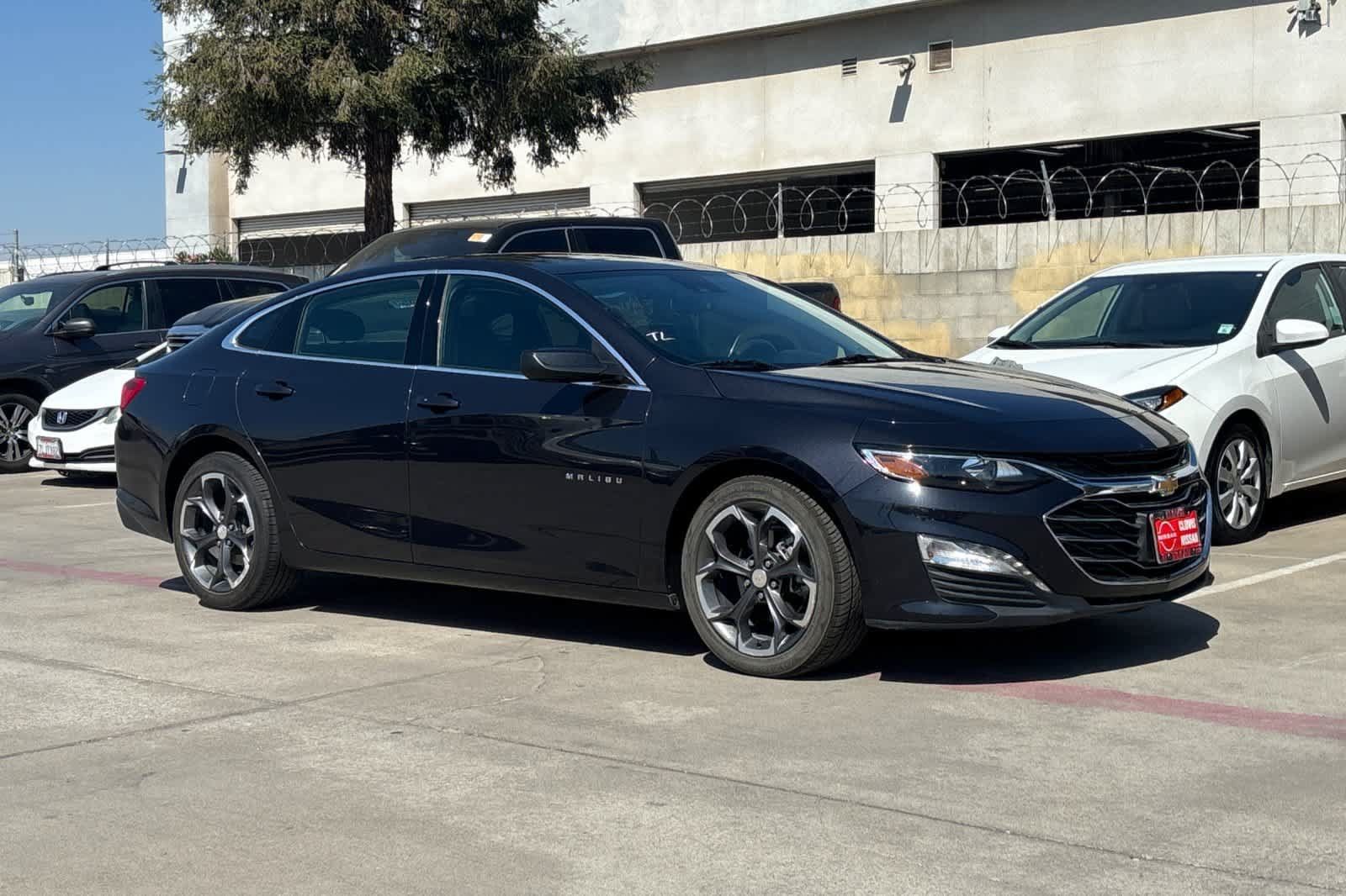 Used 2023 Chevrolet Malibu LT FWD image 10