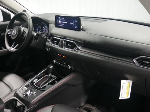 New 2025 MAZDA CX-5 Carbon Edition image 14