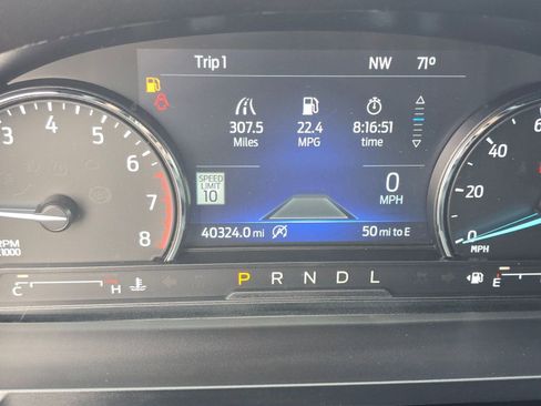 Certified 2024 Ford Explorer ST-Line w/ Class IV Trailer Tow Package image 19