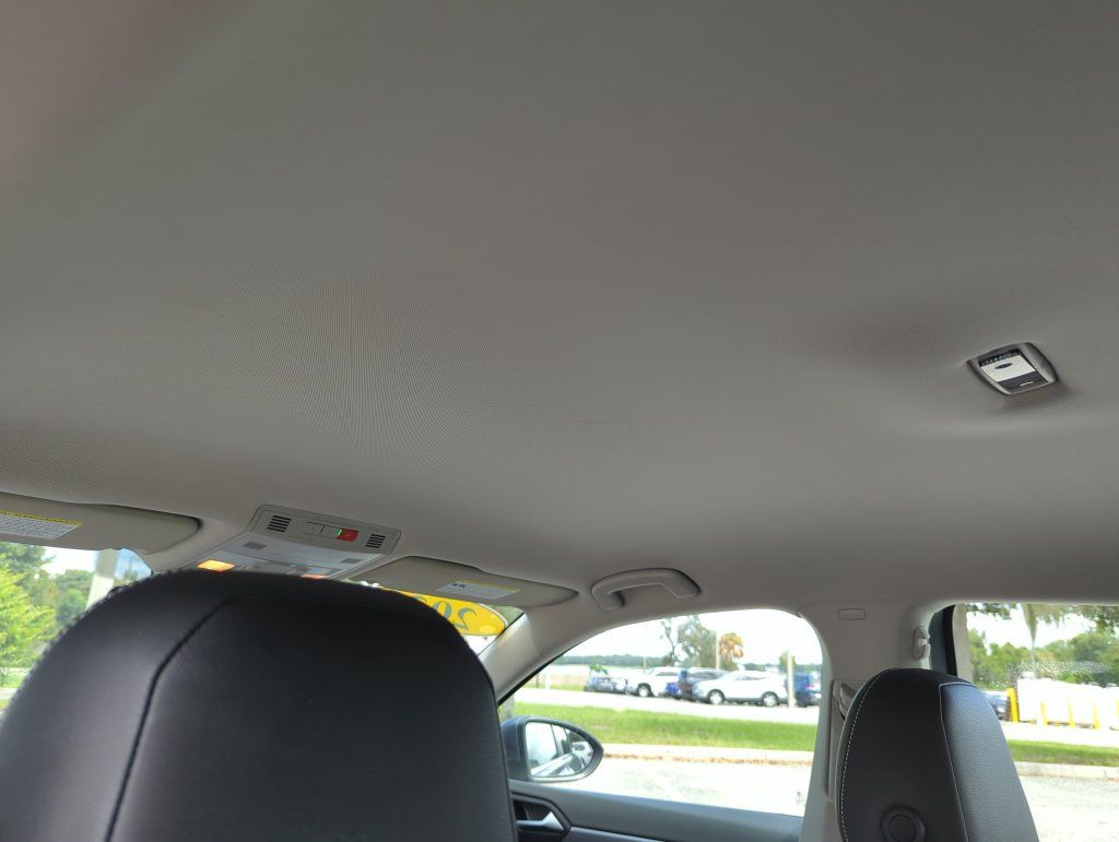 Used 2022 Volkswagen Jetta SE FWD image 30