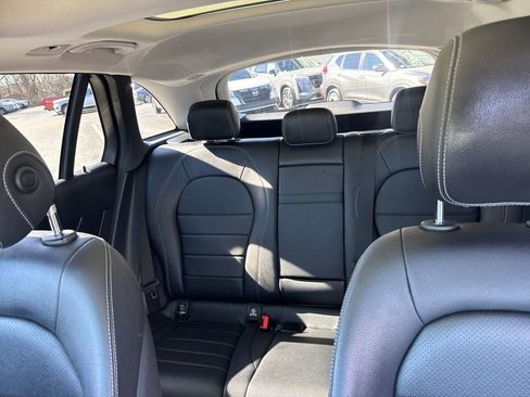 Used 2016 Mercedes-Benz GLC 300 4MATIC image 28