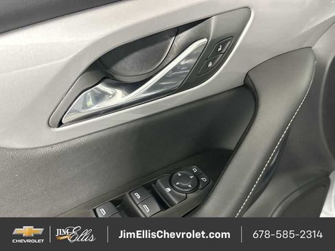 Certified 2025 Chevrolet Blazer LT image 21
