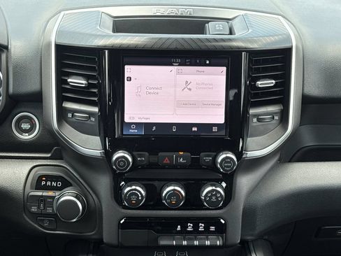 New 2026 RAM 1500 Express AWD/4WD image 13