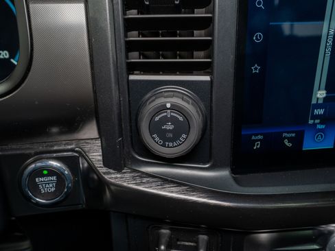 Used 2022 Ford F150 Lariat w/ Equipment Group 502A High image 29