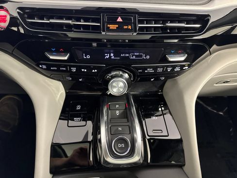Used 2022 Acura MDX FWD w/ Technology Package image 32