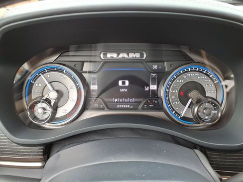 Used 2022 RAM 2500 Limited AWD/4WD image 16