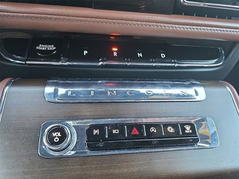 New 2025 Lincoln Aviator Reserve w/ Equipment Group 201A image 14