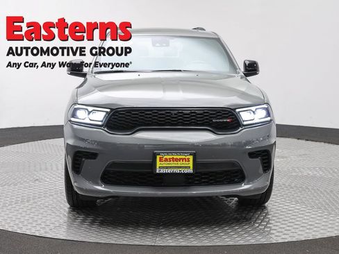 Used 2024 Dodge Durango GT AWD/4WD image 2