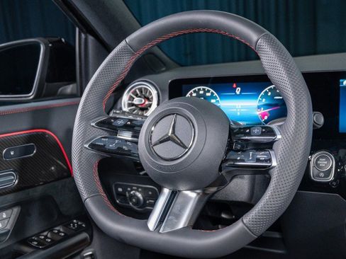 Certified 2025 Mercedes-Benz GLA 250 250 SUV image 18