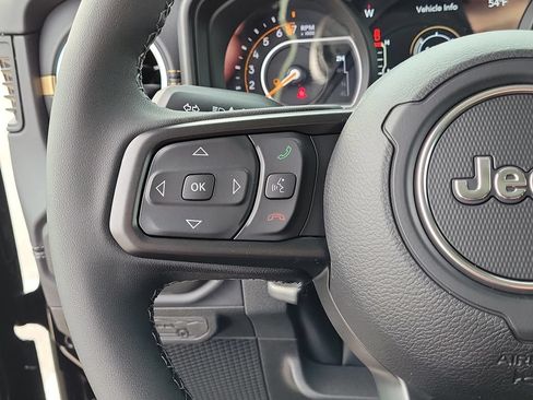 New 2026 Jeep Gladiator Sport AWD/4WD image 24
