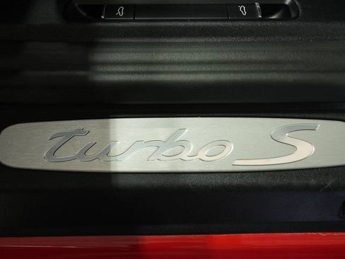 Used 2019 Porsche 911 Turbo image 31