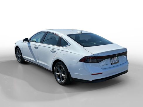 Used 2024 Honda Accord EX image 3