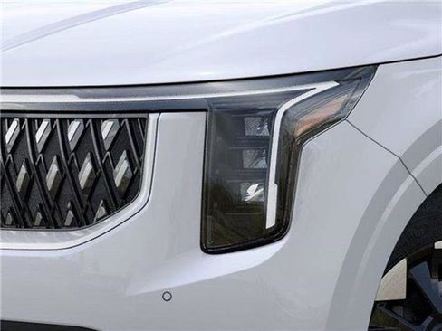 New 2026 Kia Carnival EX FWD image 37