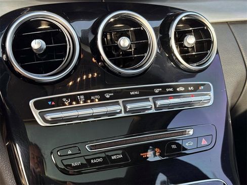 Used 2016 Mercedes-Benz C 300 Sedan image 20