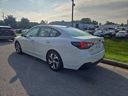Used 2023 Subaru Legacy Premium AWD/4WD image 4