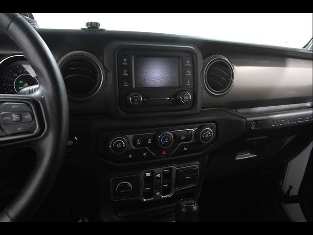 Used 2018 Jeep Wrangler Unlimited Sport S AWD/4WD image 9
