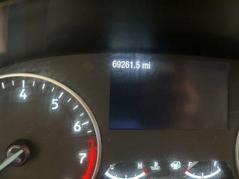 Used 2021 Ford EcoSport SE FWD image 3