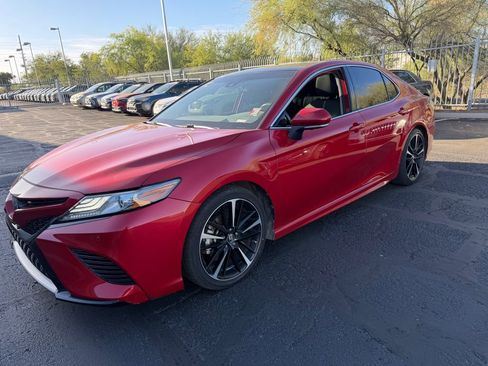 Used 2019 Toyota Camry XSE w/ Driver Assist Package FWD image 3