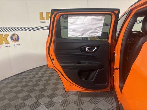 New 2026 Jeep Compass Latitude AWD/4WD image 18