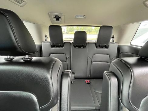Certified 2024 Nissan Pathfinder SL w/ SL Premium Package AWD/4WD image 16