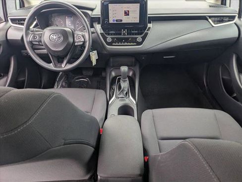 Used 2025 Toyota Corolla LE image 15