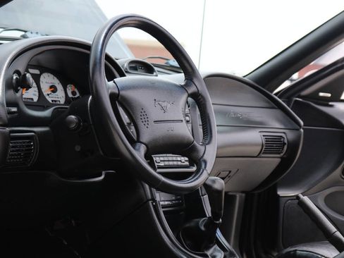 Used 1997 Ford Mustang GT RWD image 76