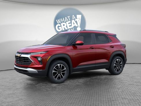 New 2026 Chevrolet TrailBlazer LT image 2