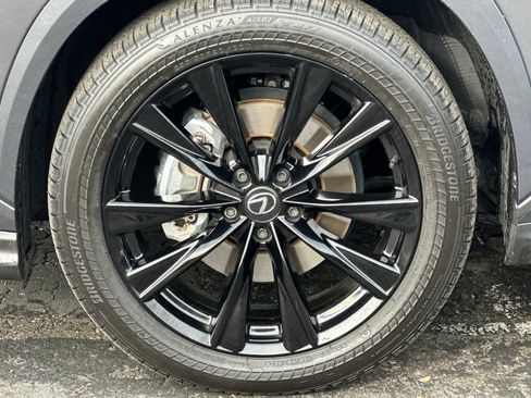 Used 2025 Lexus NX 450h+ F Sport image 37